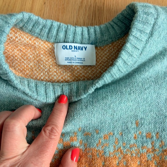 Old Navy SoSoft Mountain Landscape Intarsia Crew Neck Sweater Men's L Unisex - Picture 3 of 7